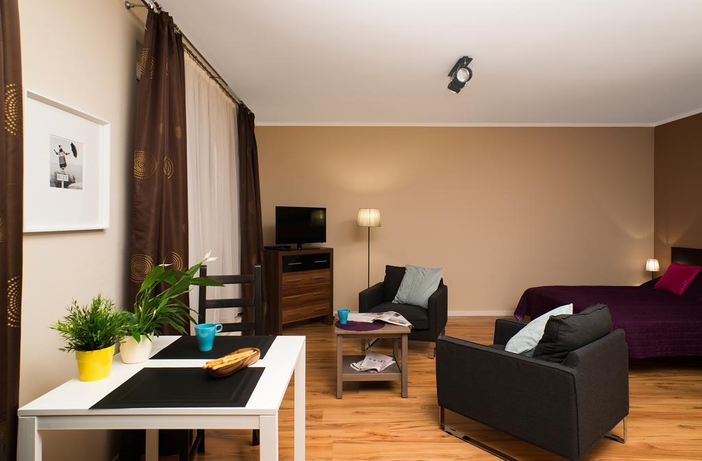 Apartamenty Tww Ochota Varsóvia Quarto foto