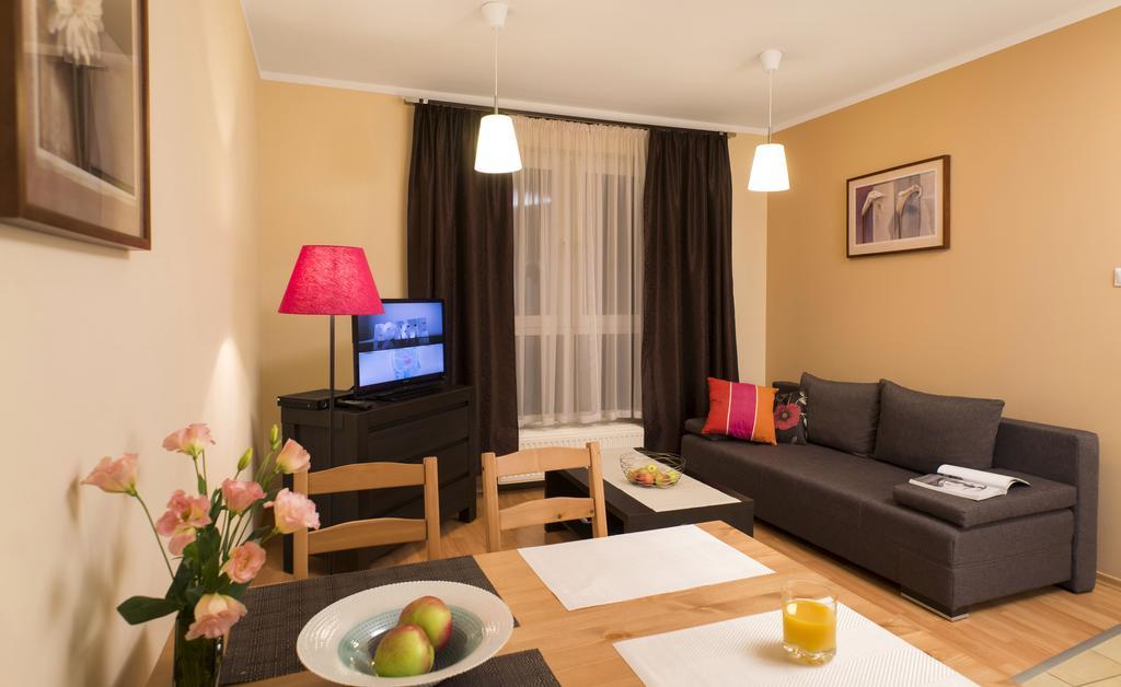 Apartamenty Tww Ochota Varsóvia Quarto foto