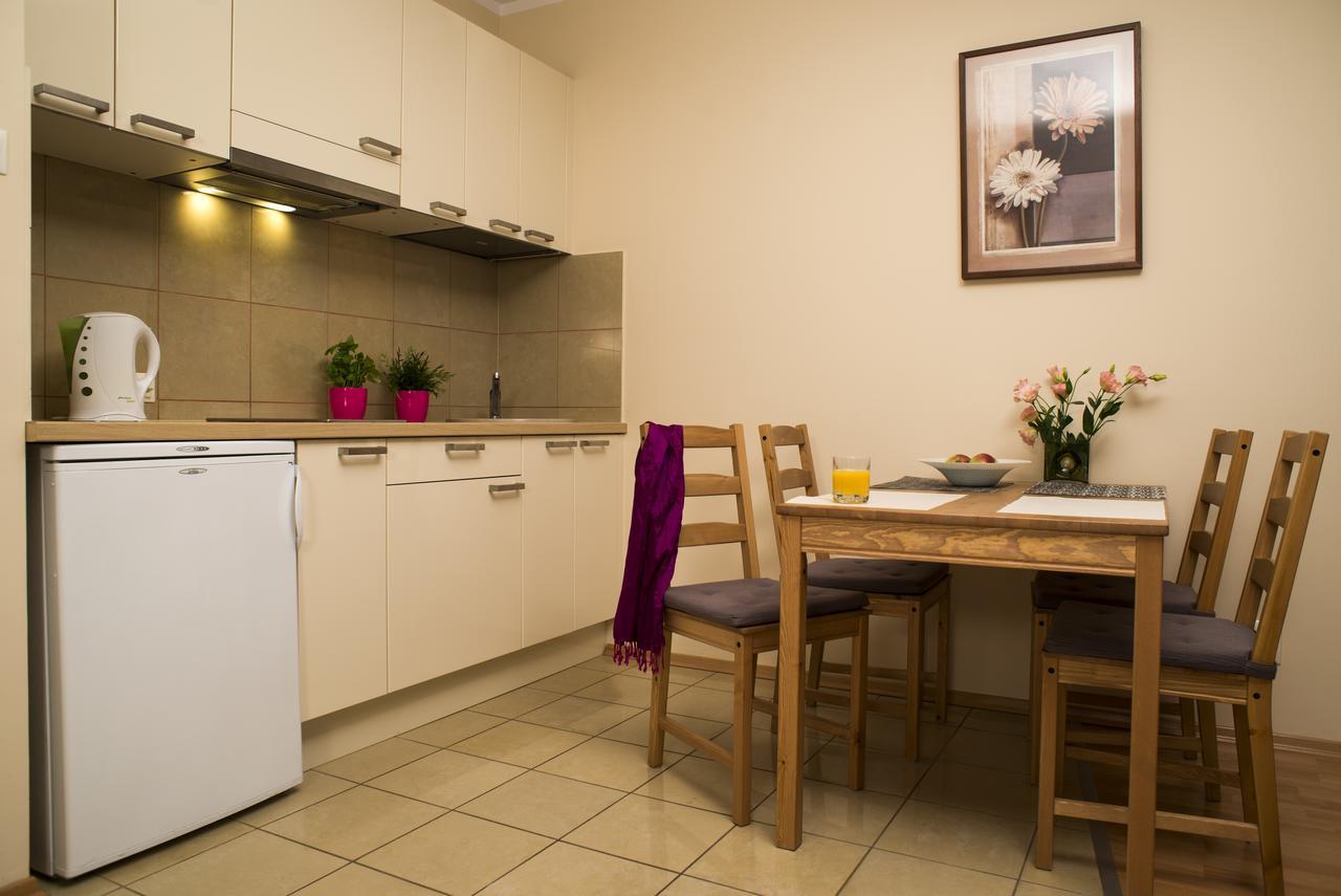 Apartamenty Tww Ochota Varsóvia Exterior foto