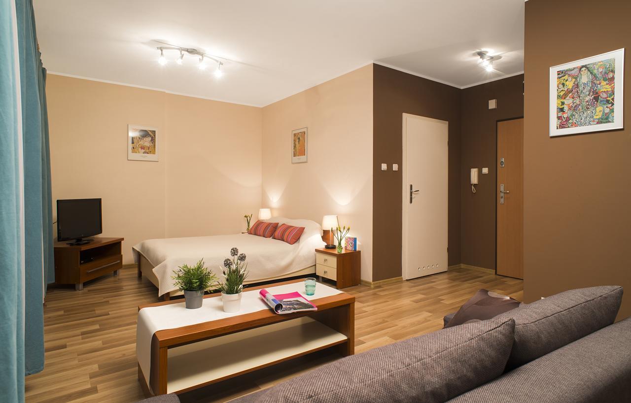 Apartamenty Tww Ochota Varsóvia Exterior foto